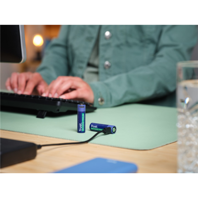 Baterie AA Trust USB-C RECHARGEABLE BATTERIES 2P-49655