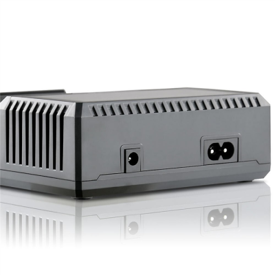 EVERACTIVE ŁADOWARKA DO AKUMULATORÓW CYLINDRYCZNYCH LI-ION ORAZ NI-MH UC4200-49737