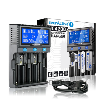 EVERACTIVE ŁADOWARKA DO AKUMULATORÓW CYLINDRYCZNYCH LI-ION ORAZ NI-MH UC4200-49739